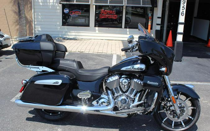 2024 Indian Motorcycle® Roadmaster® Limited with Powerband Audio Package Black Azure Crystal