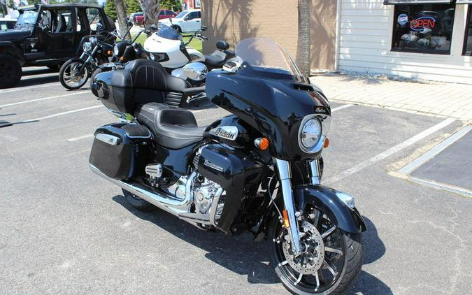 2024 Indian Motorcycle® Roadmaster® Limited with Powerband Audio Package Black Azure Crystal