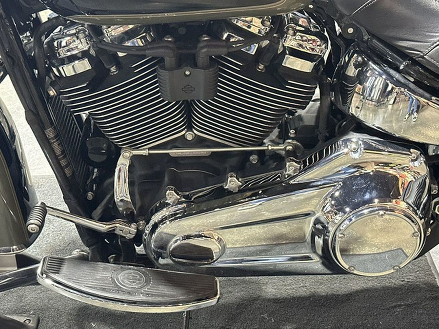 2021 Harley-Davidson FLHC - Heritage Classic