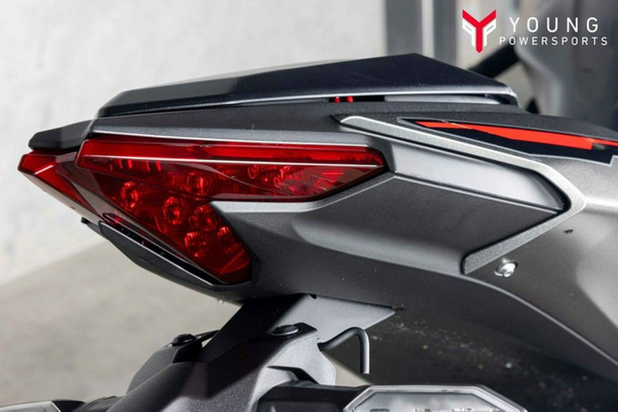 2025 Kawasaki Z500 SE ABS