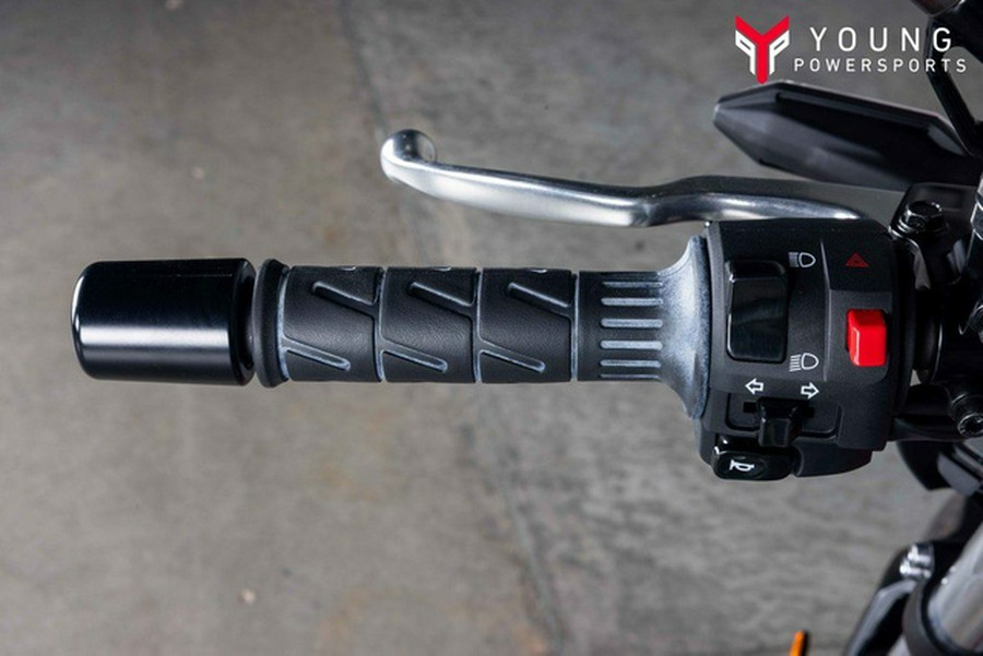 2025 Kawasaki Z500 SE ABS