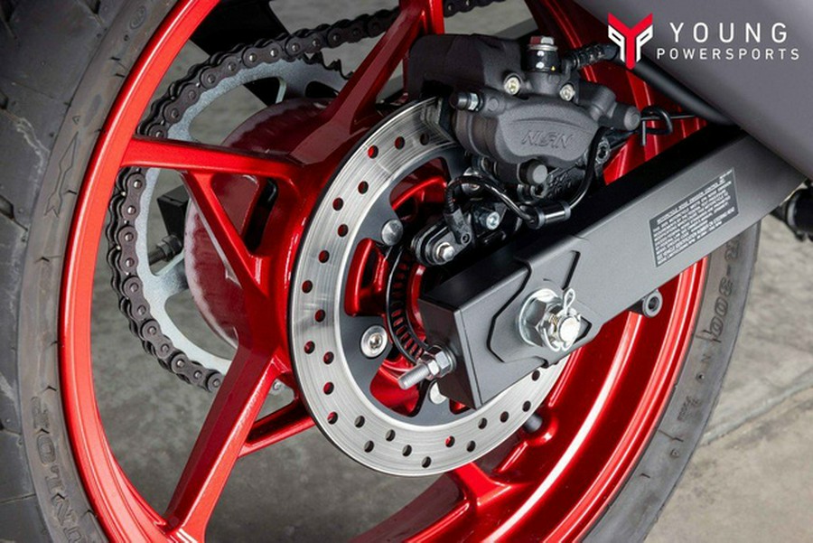 2025 Kawasaki Z500 SE ABS