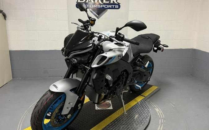 2025 Yamaha MT-10