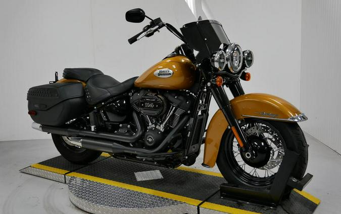 2023 Harley-Davidson® FLHCS - Heritage Classic