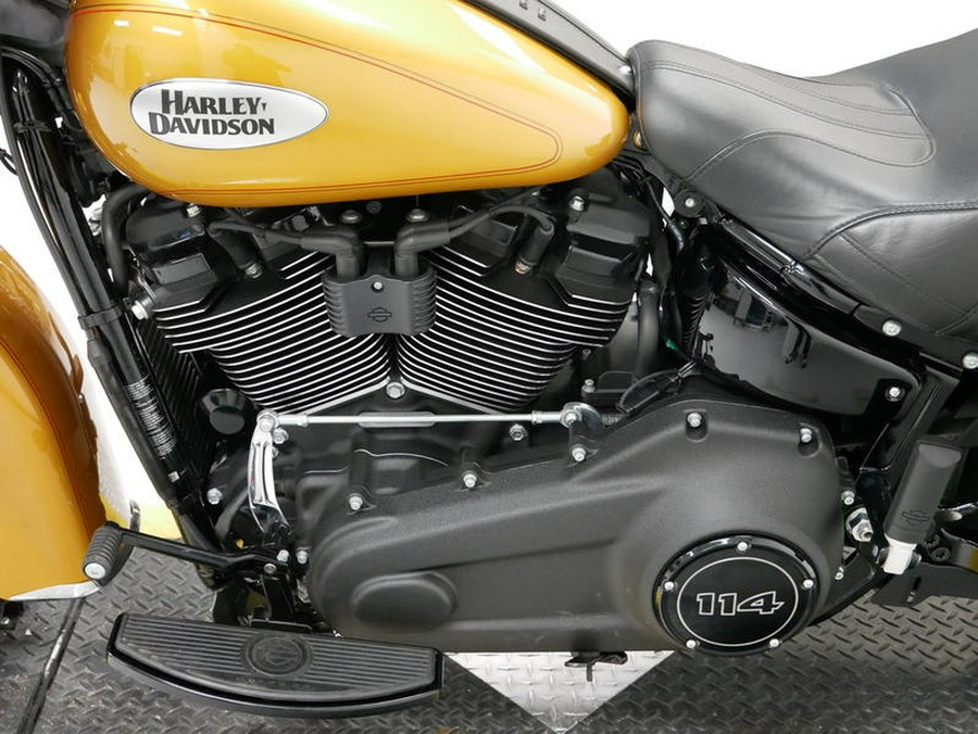 2023 Harley-Davidson® FLHCS - Heritage Classic