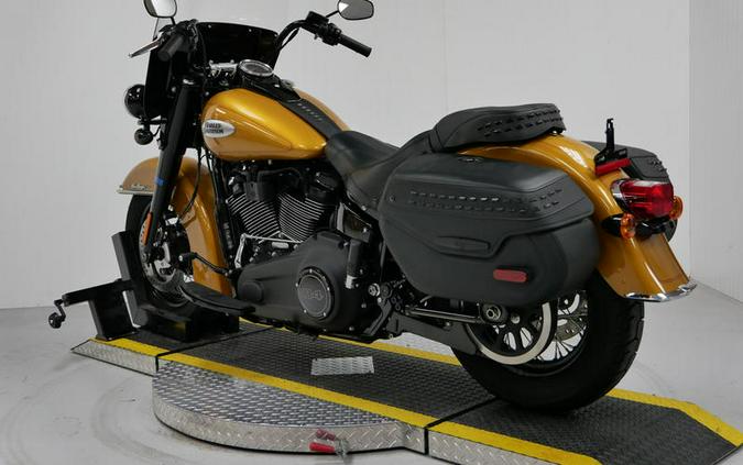 2023 Harley-Davidson® FLHCS - Heritage Classic