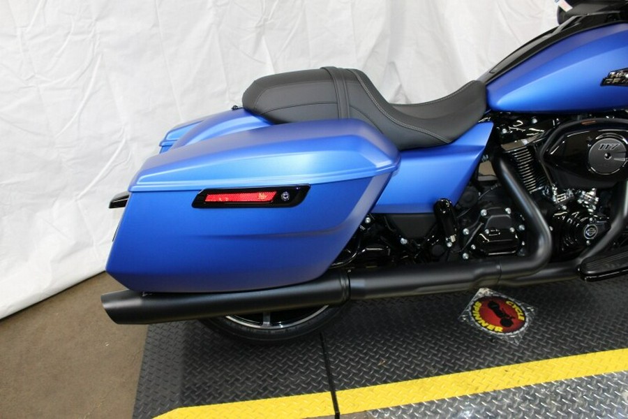 Harley-Davidson® Road Glide® 2026 FLTRX 84661295 AURORA BLUE DNM