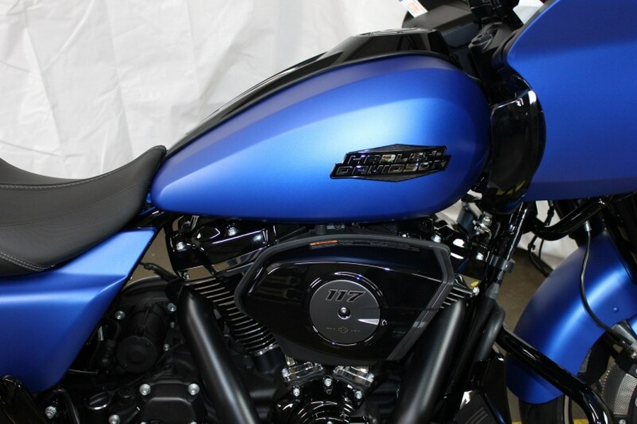 Harley-Davidson® Road Glide® 2026 FLTRX 84661295 AURORA BLUE DNM