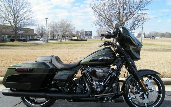 2026 Harley-Davidson FLHX - Street Glide