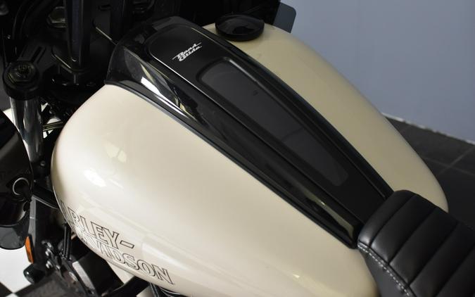 2023 Harley-Davidson Road Glide ST White Sand Pearl FLHTRXST
