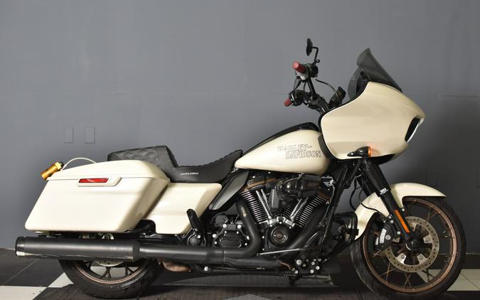 2023 Harley-Davidson Road Glide ST White Sand Pearl FLHTRXST