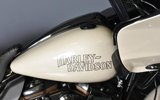 2023 Harley-Davidson Road Glide ST White Sand Pearl FLHTRXST