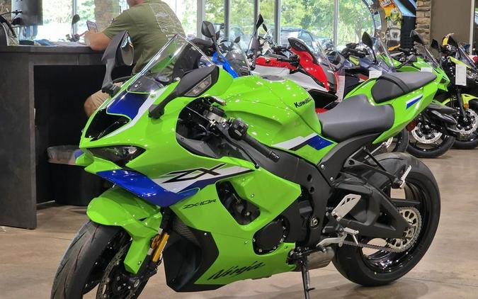 2026 Kawasaki Ninja® ZX™-10R Base