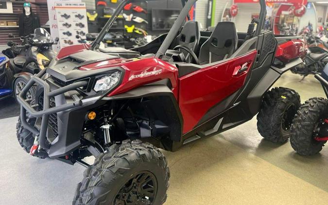 2024 Can-Am Commander XT 1000R Red / Black