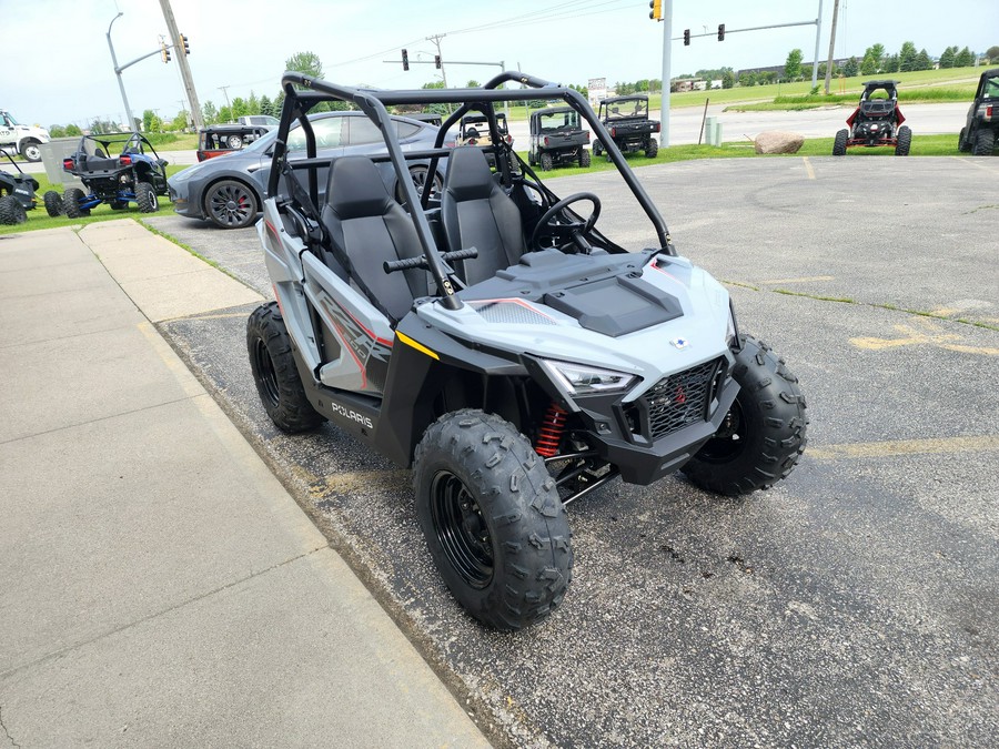 2024 Polaris RZR 200 EFI