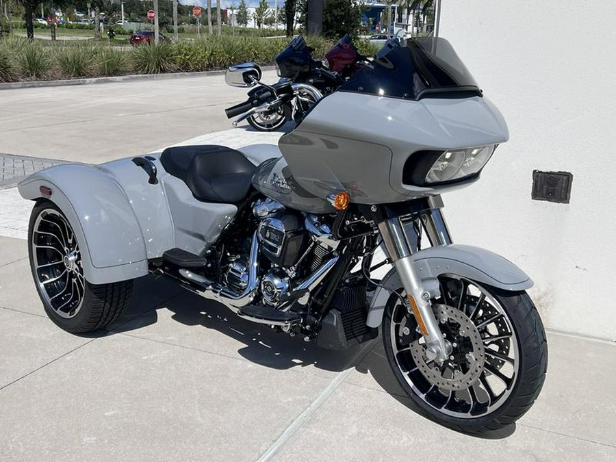 2024 Harley-Davidson® FLTRT - Road Glide® 3