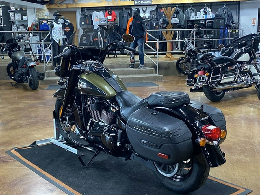 2018 Harley-Davidson FLHC - Softail Heritage Classic