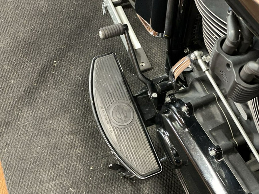 2018 Harley-Davidson FLHC - Softail Heritage Classic