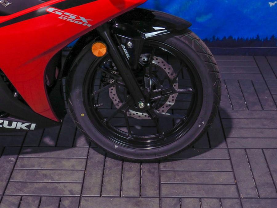 2025 Suzuki GSX 250R ABS