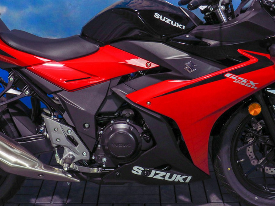 2025 Suzuki GSX 250R ABS