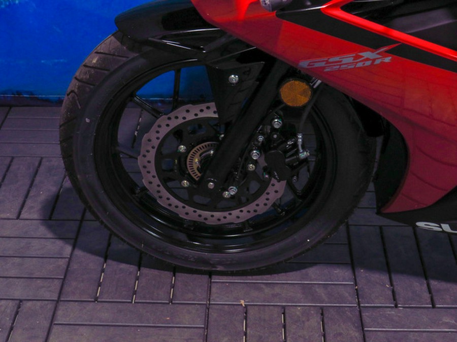 2025 Suzuki GSX 250R ABS