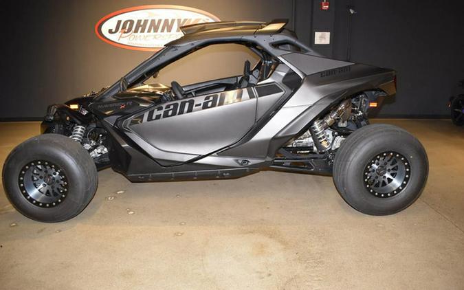 2024 Can-Am Maverick R X Triple Black