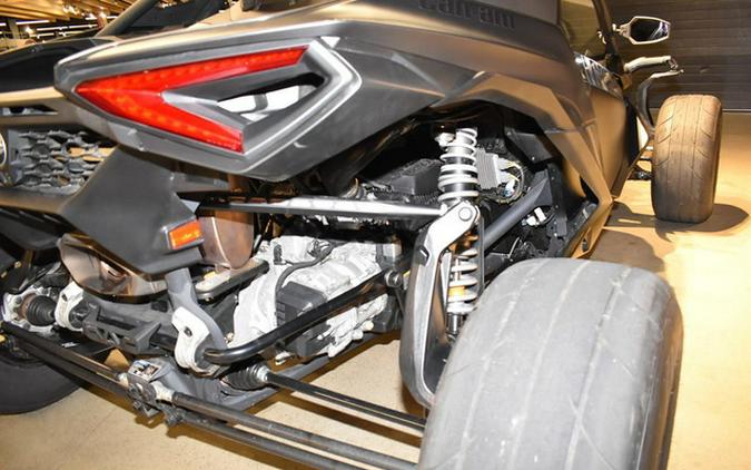 2024 Can-Am Maverick R X Triple Black