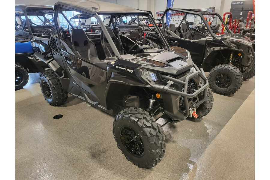 2023 Can-Am COMMANDER XT 700