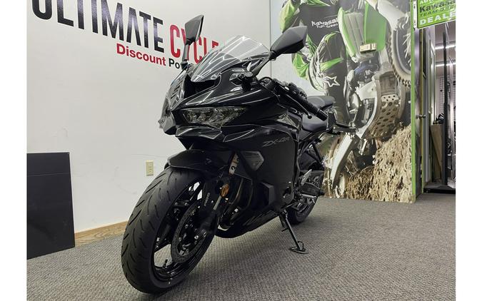 2026 Ninja ZX-4R ABS - Kawasaki