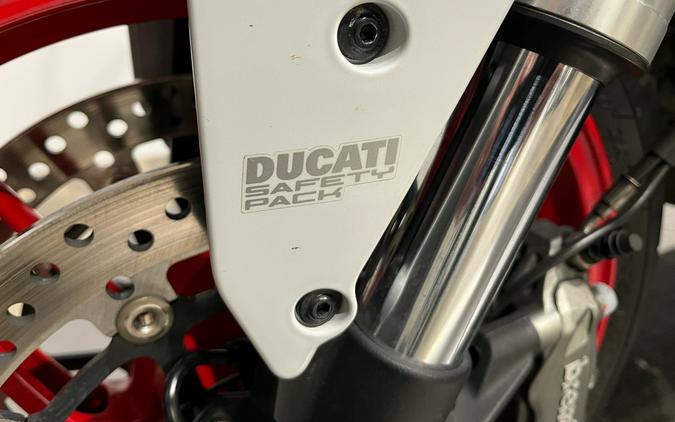 2015 Ducati Monster 821