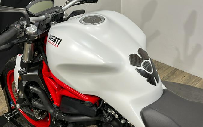 2015 Ducati Monster 821