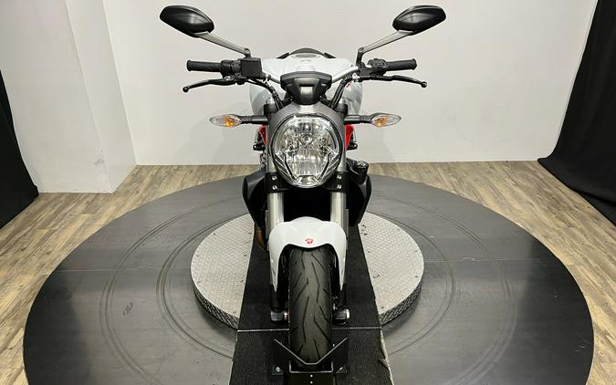 2015 Ducati Monster 821