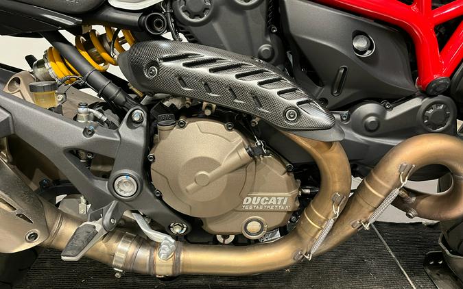 2015 Ducati Monster 821