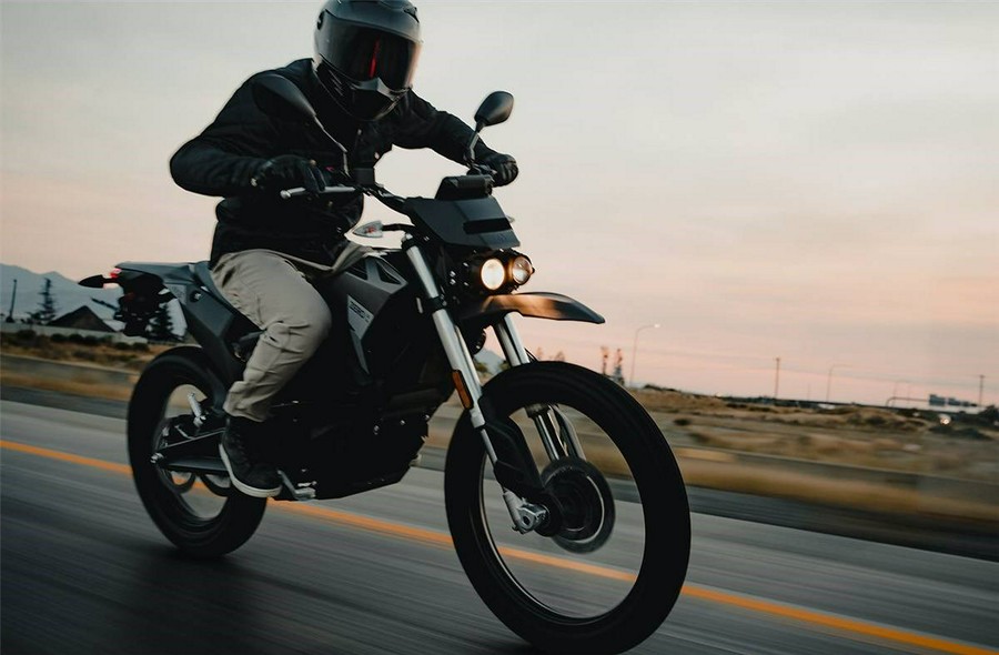 2023 Zero™ Motorcycles FX ZF7.2
