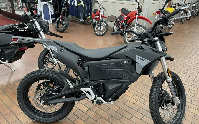 2023 Zero™ Motorcycles FX ZF7.2