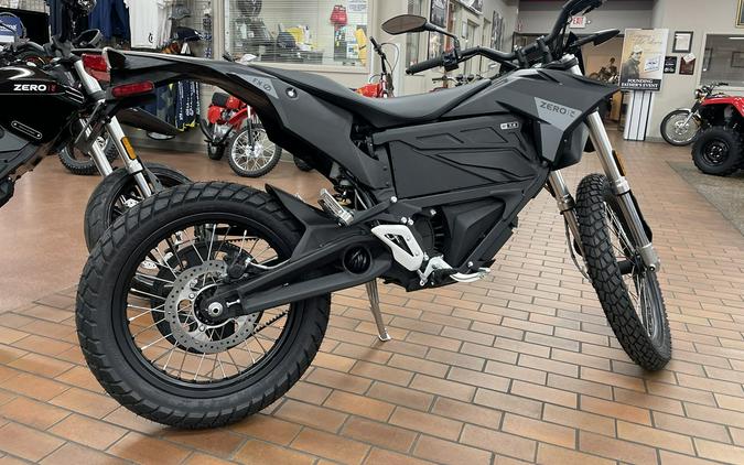 2023 Zero™ Motorcycles FX ZF7.2