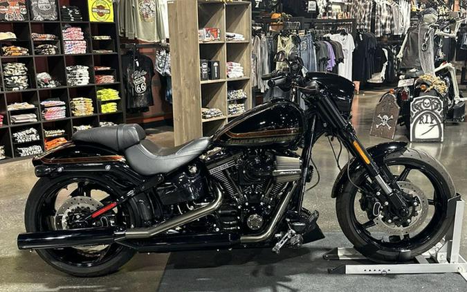 2016 Harley-Davidson FXSE - CVO Pro Street Breakout