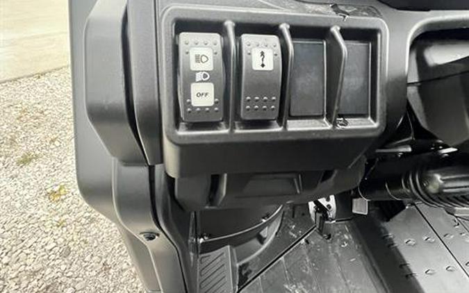 2026 Can-Am Defender XT HD9