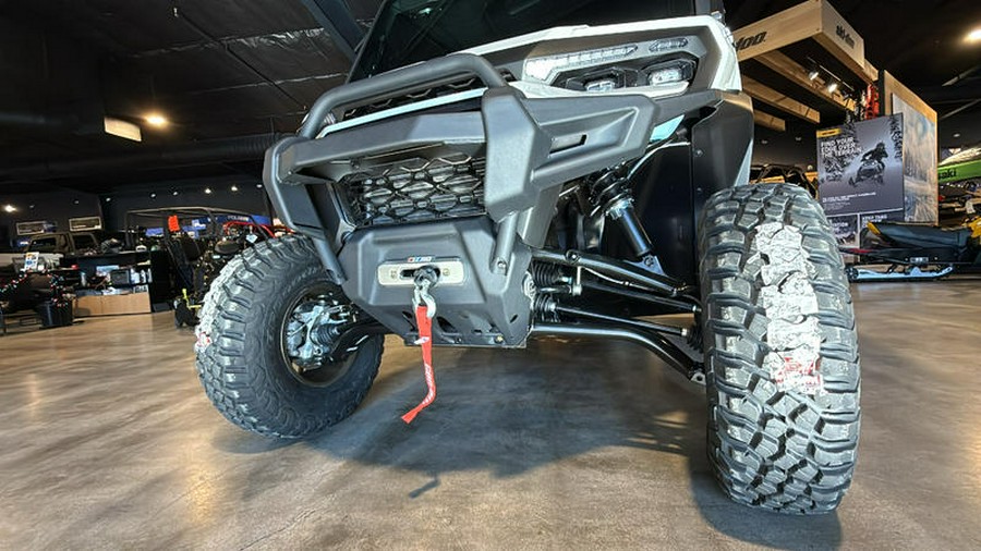 2026 Can-Am® Defender Limited HD11