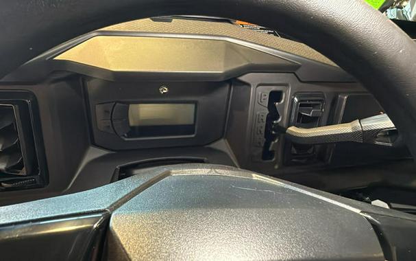 2026 Can-Am® Defender Limited HD11