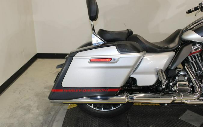 2019 Harley-Davidson® FLHXSE - CVO™ Street Glide®