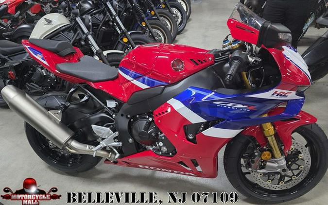 2026 Honda CBR1000RR-R Fireblade SP