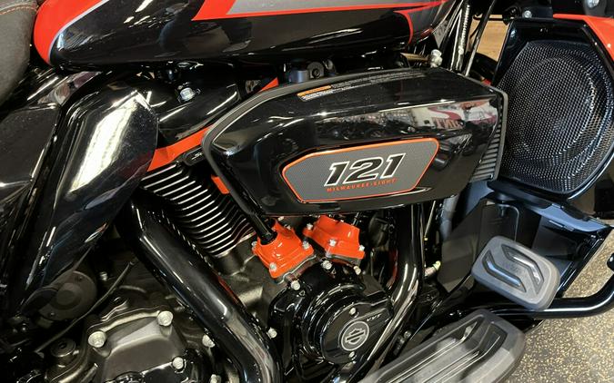 2026 Harley-Davidson® CVO Street Glide Limited Citrus Heat CVO Tri-Tone FLHXLSE