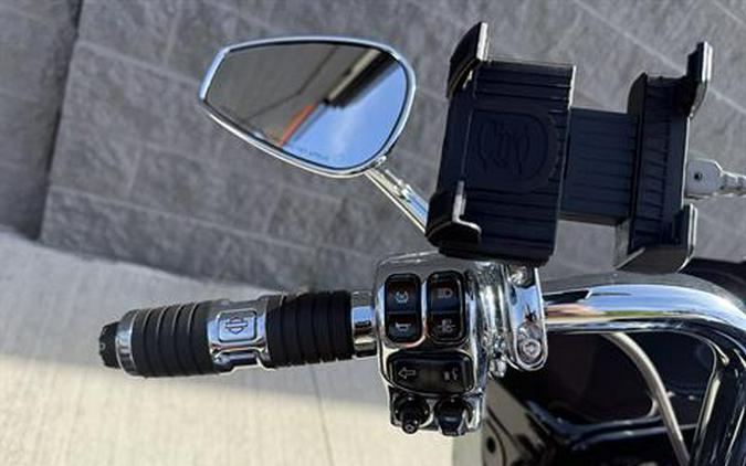 2023 Harley-Davidson CVO™ Road Glide® Limited Anniversary