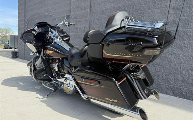 2023 Harley-Davidson CVO™ Road Glide® Limited Anniversary