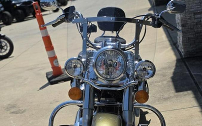 2016 Harley-Davidson Softail FLSTC - Heritage Classic
