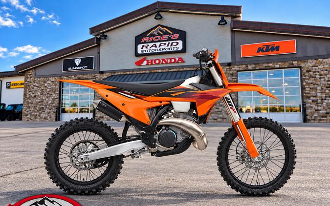 2027 KTM 300 XC