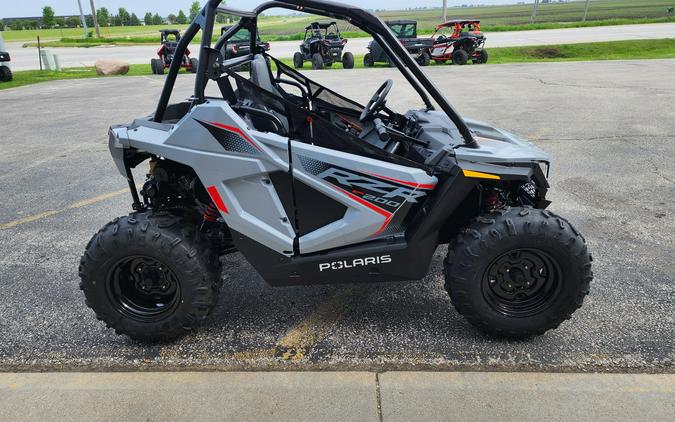 2024 Polaris RZR 200 EFI