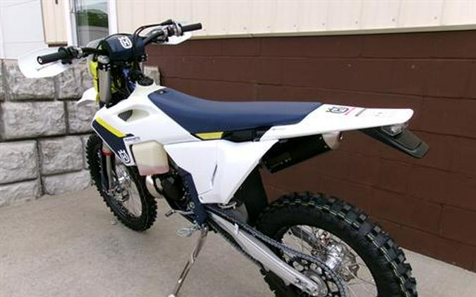 2025 Husqvarna TE 150