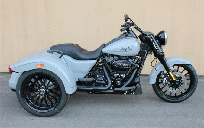 Harley-Davidson Freewheeler 2024 FLRT 84377418 BILLIARD GRAY W/ PINSTRIPE